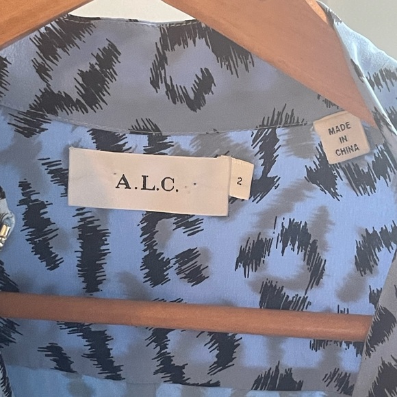 A.L.C. Marcella Dress 100% Silk Blue Leopard Print Dress Silver Front Zip Sz 2 - Picture 4 of 8
